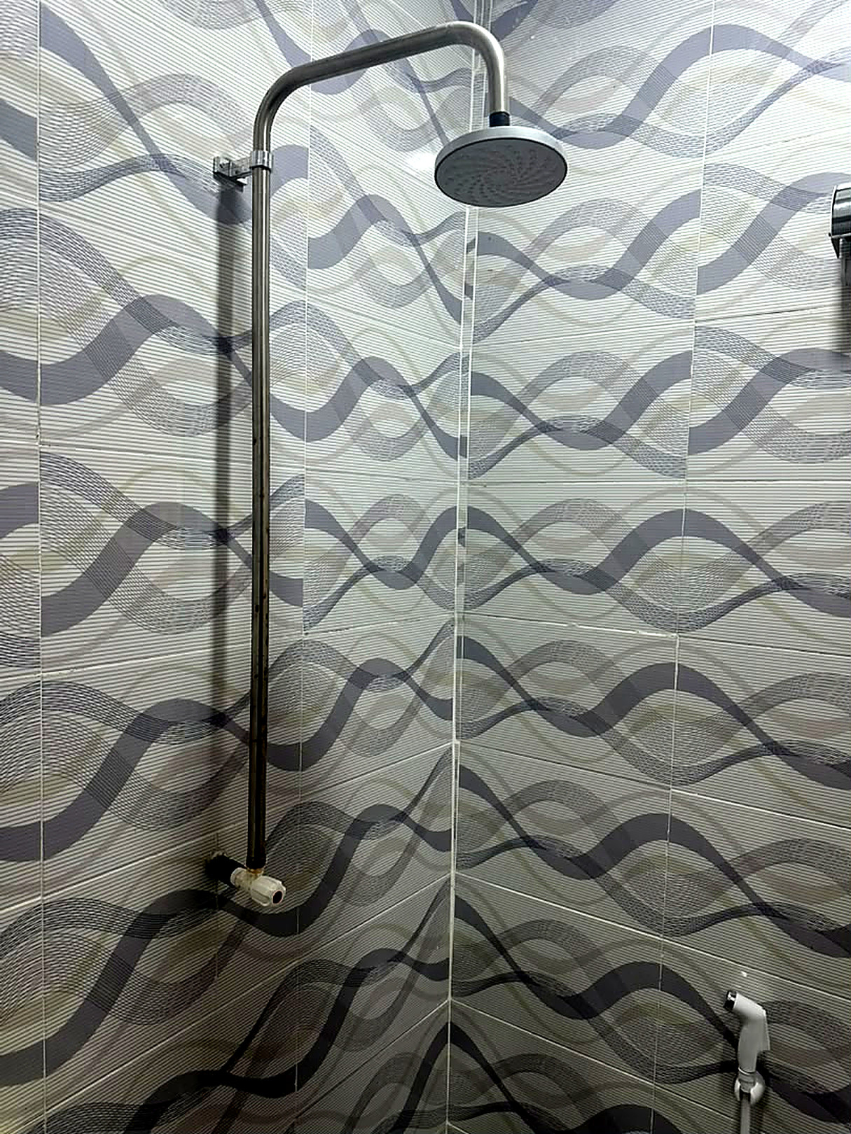 Deluxe Bathroom